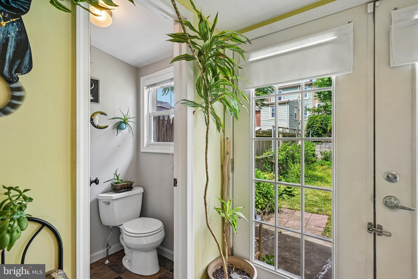 3721 Stanton Street photo 15