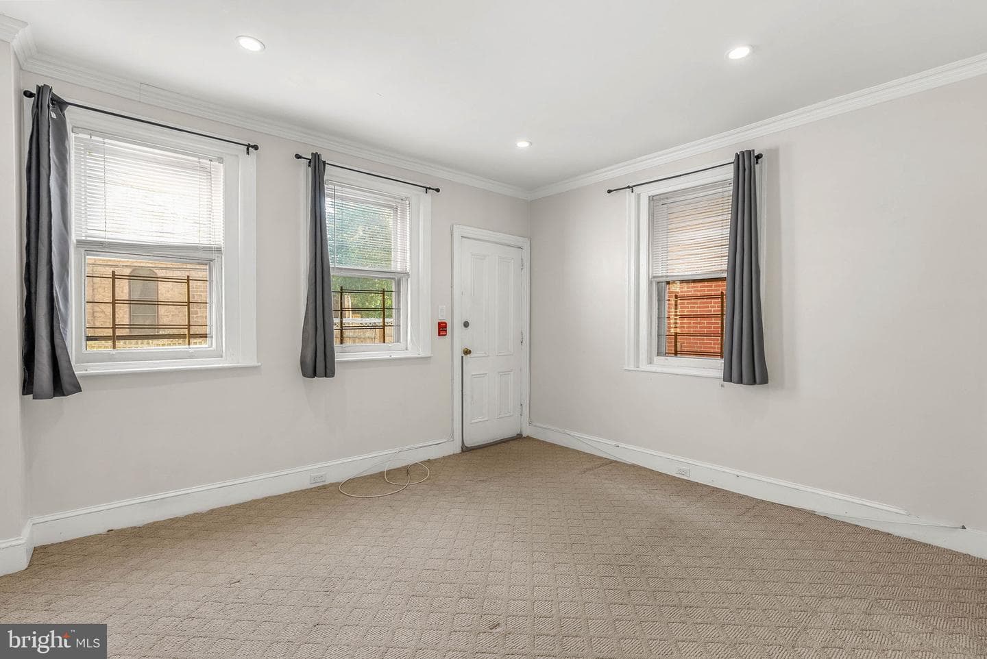 1910 Fairmount Avenue #b (1r) photo 11