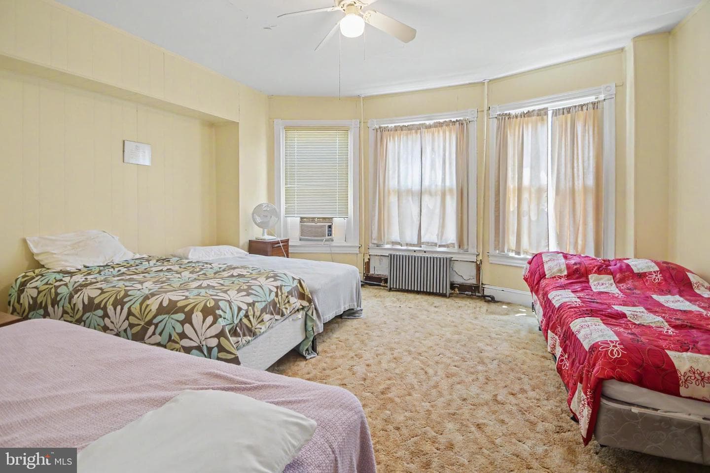 45 W Logan Street photo 64