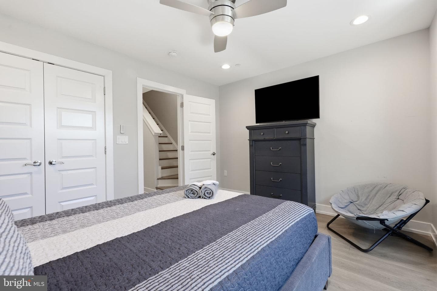 1411 S Taylor Street photo 23