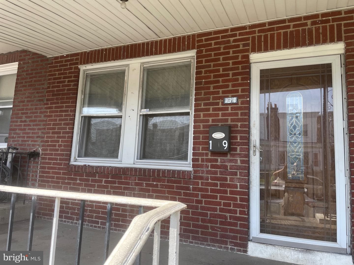 139 W Nedro Avenue photo 2