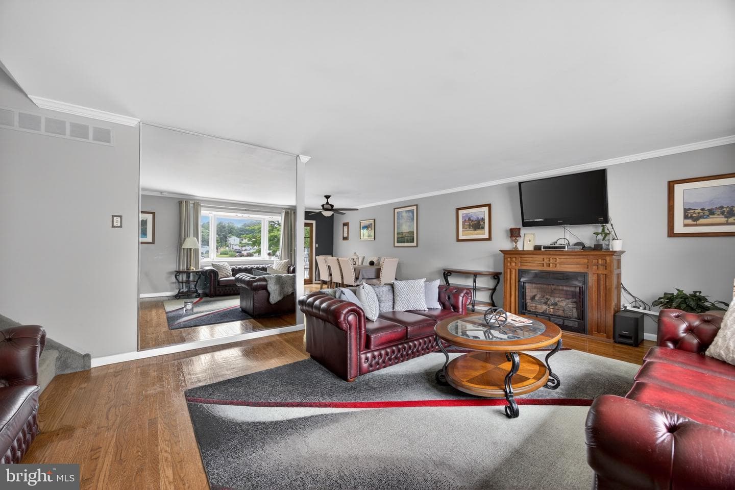 463 Pinewood Road photo 11