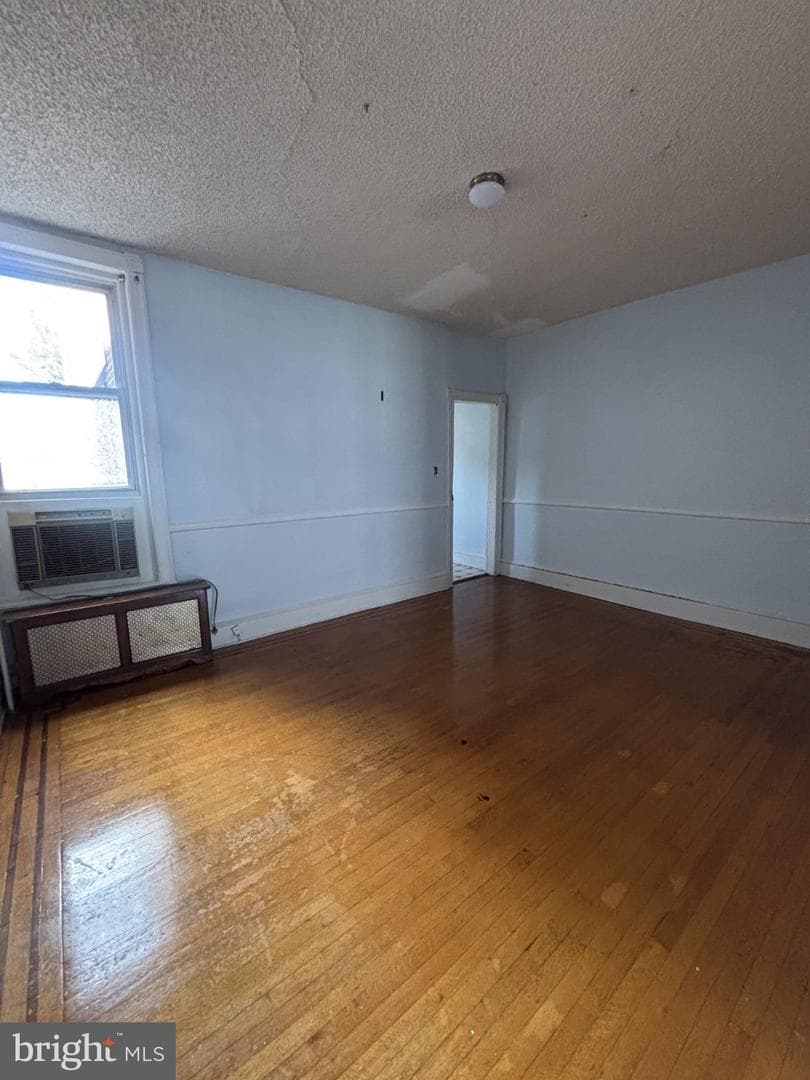 4636 Oakland Street photo 14