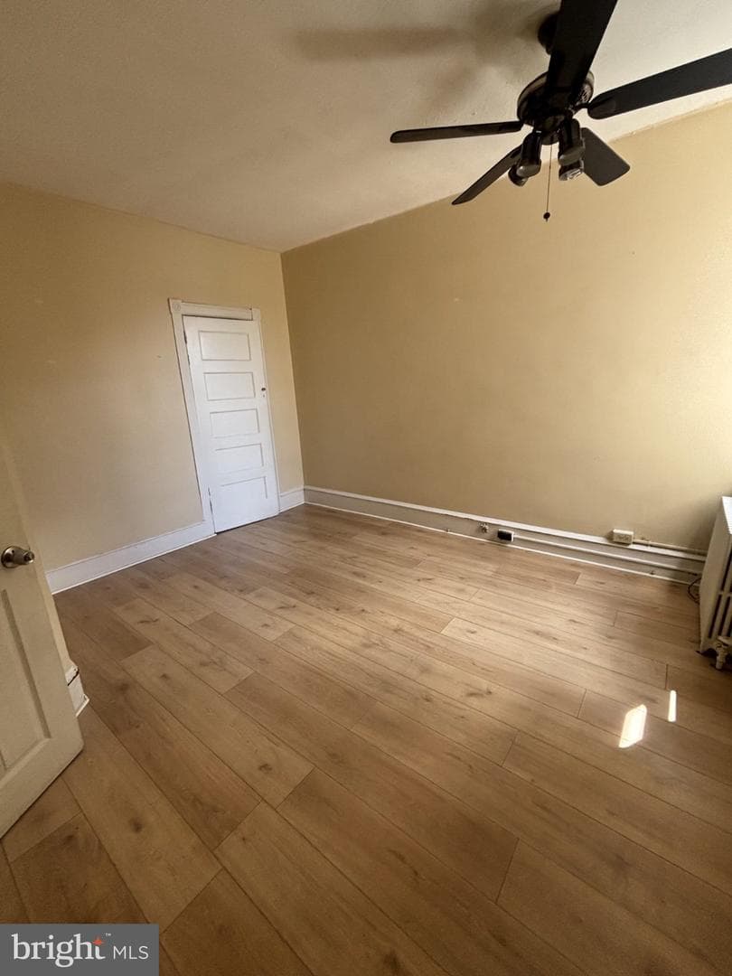 4636 Oakland Street photo 9