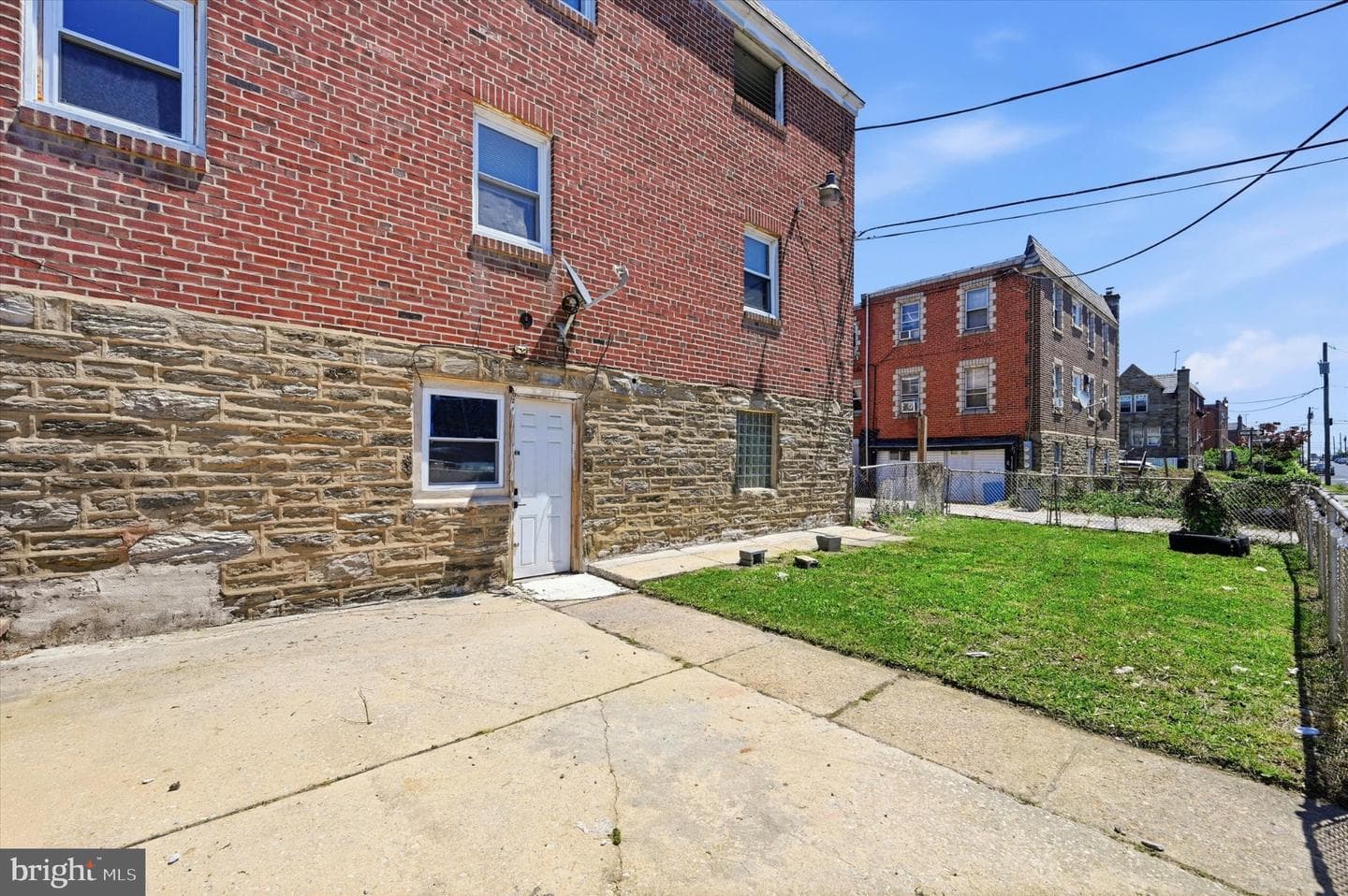 6701 Kindred St photo 25