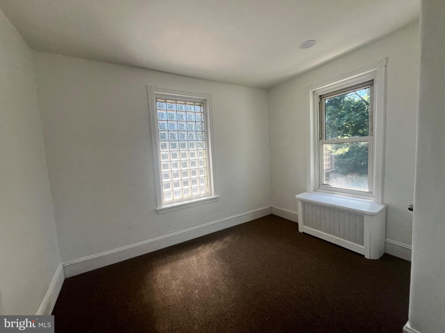 1364 W Spencer Street photo 10