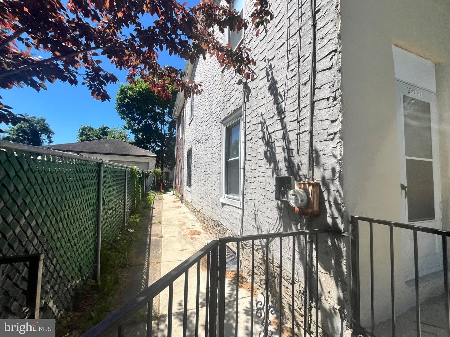 1364 W Spencer Street photo 15