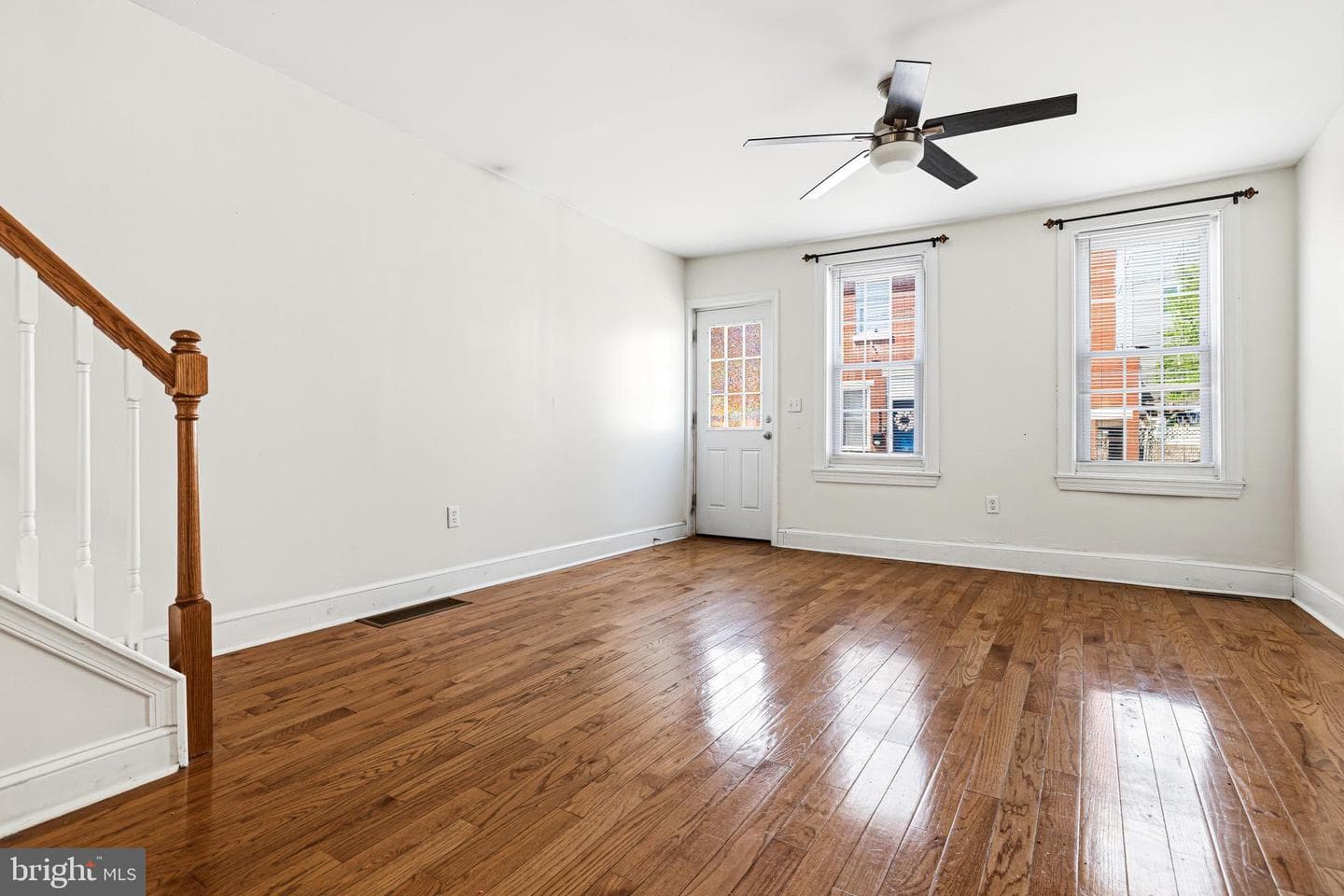 2341 E Boston Street photo 3