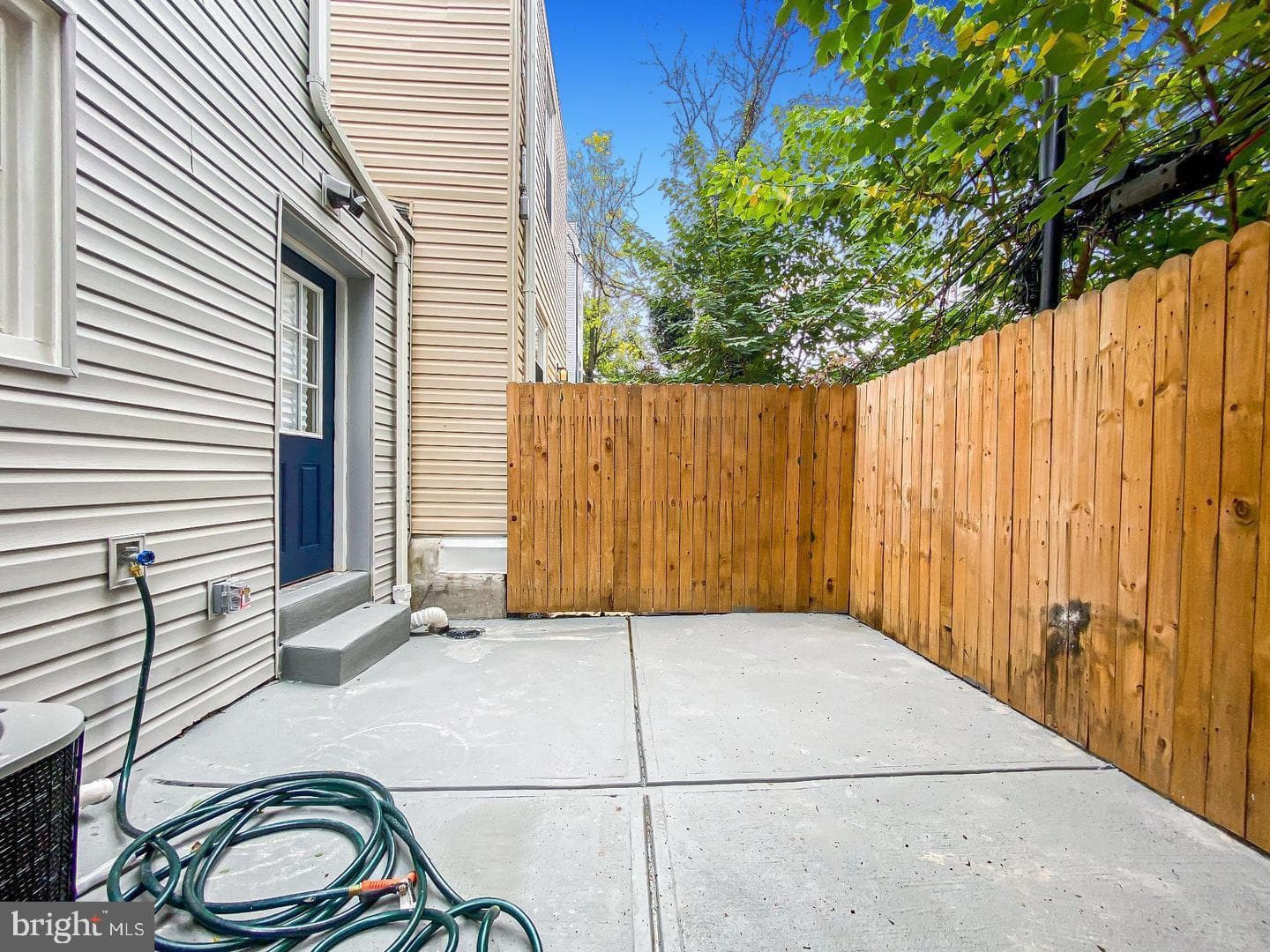 1450 N Marston Street photo 29