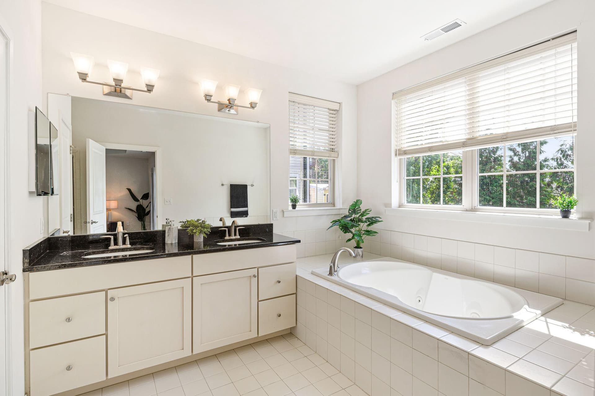 101 Brinley Court photo 17