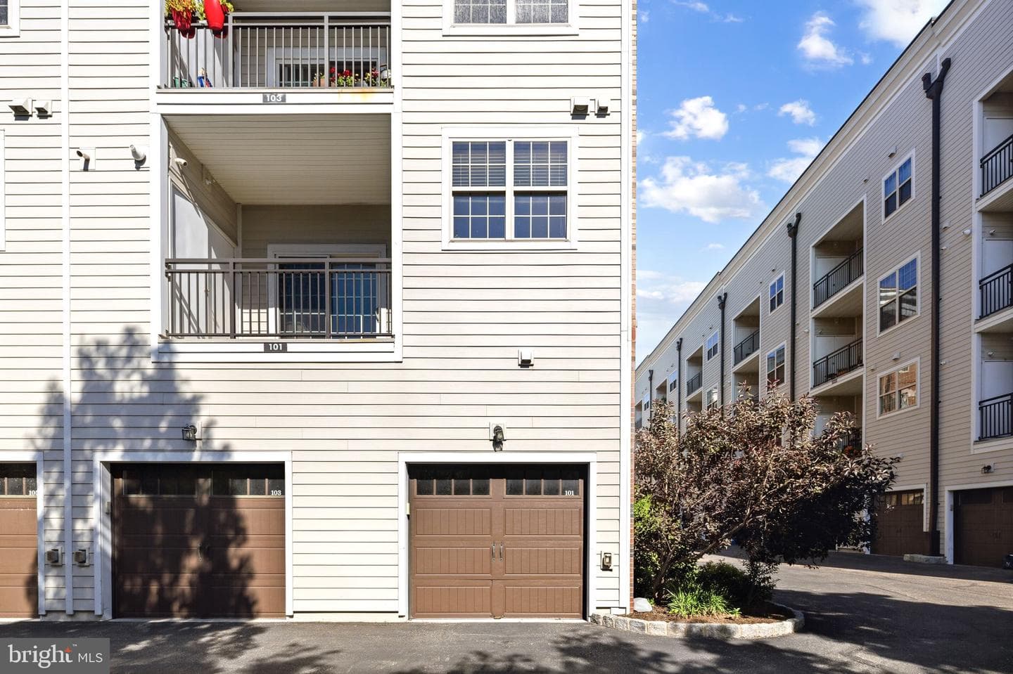 101 Brinley Court photo 28