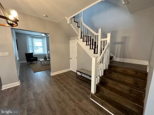646 E Chelten Avenue photo 13