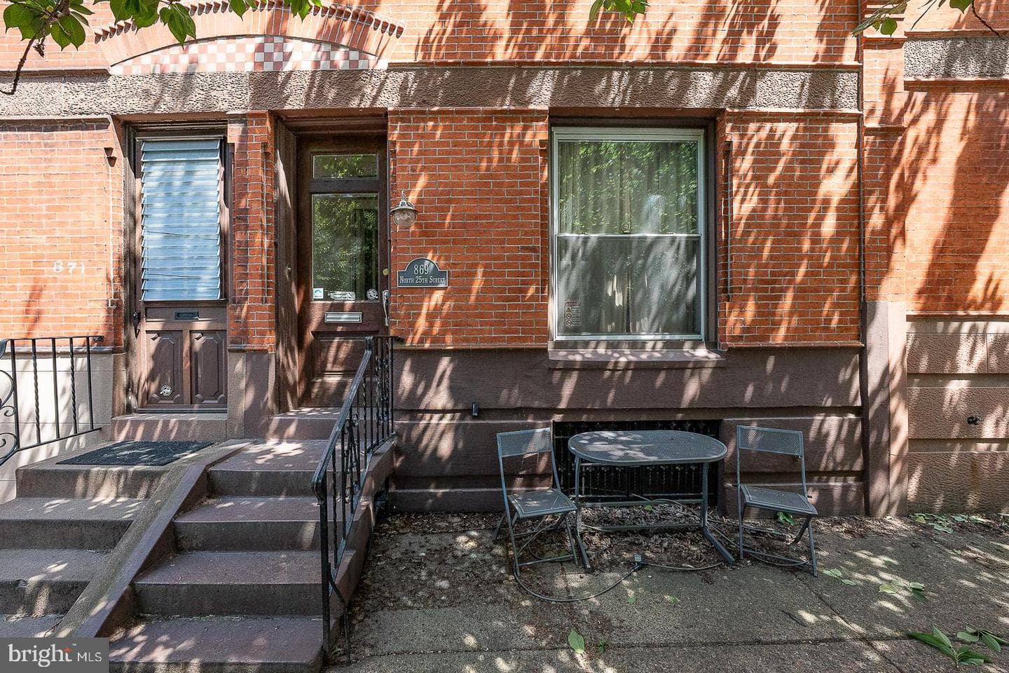 869 N 25th Street photo 2