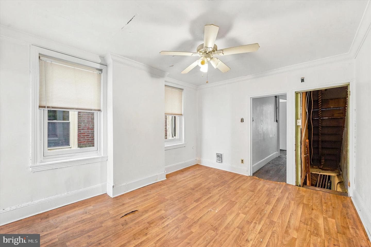 2417 E Cumberland Street photo 13