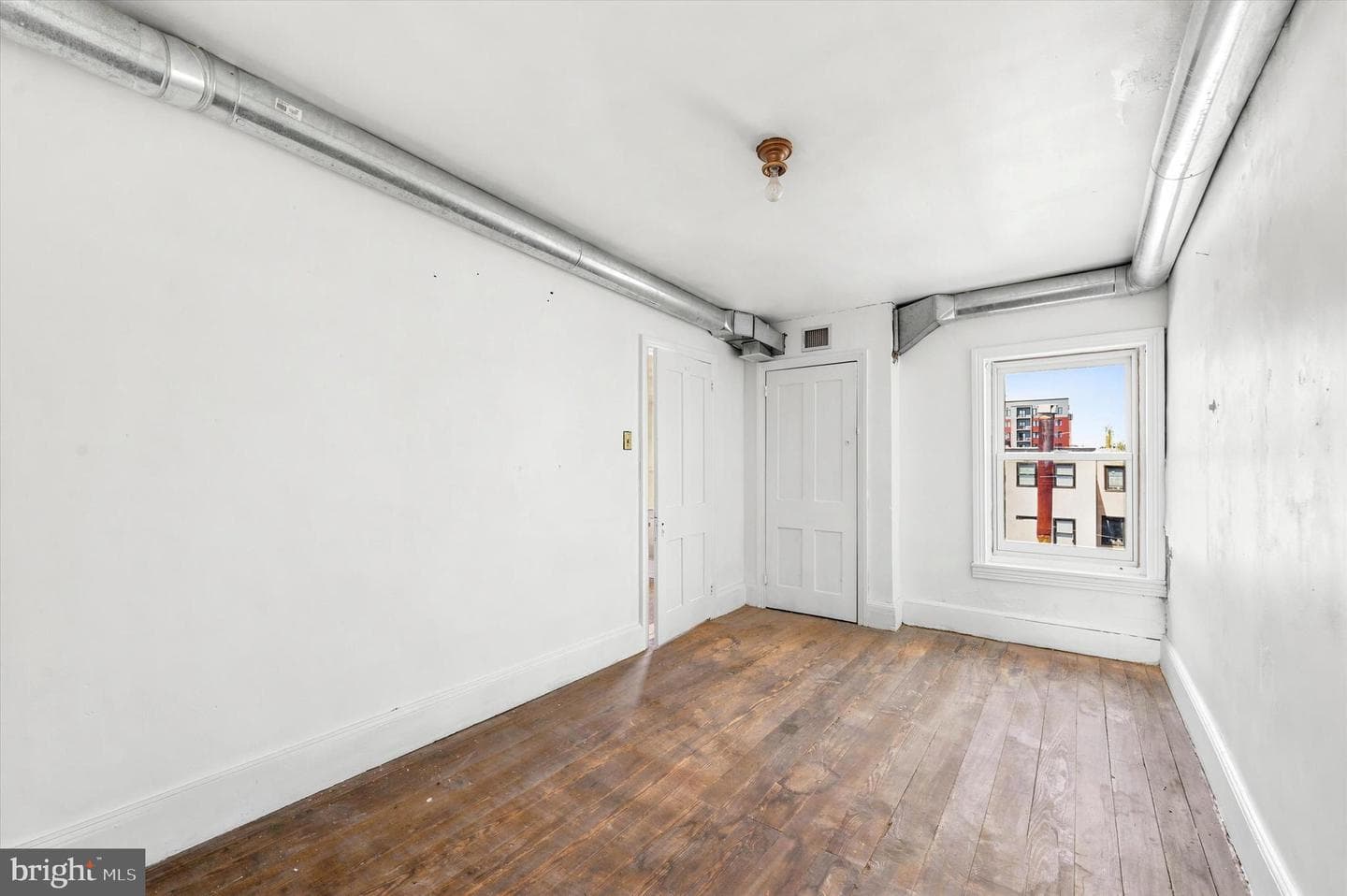 2417 E Cumberland Street photo 28