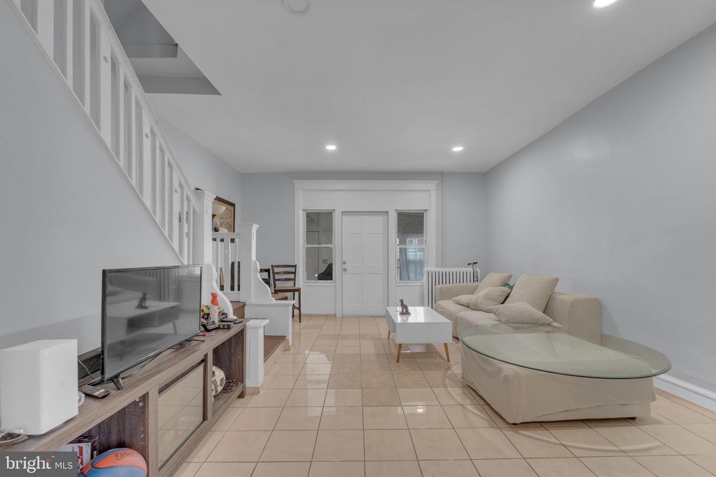 229 E Rockland Street photo 4