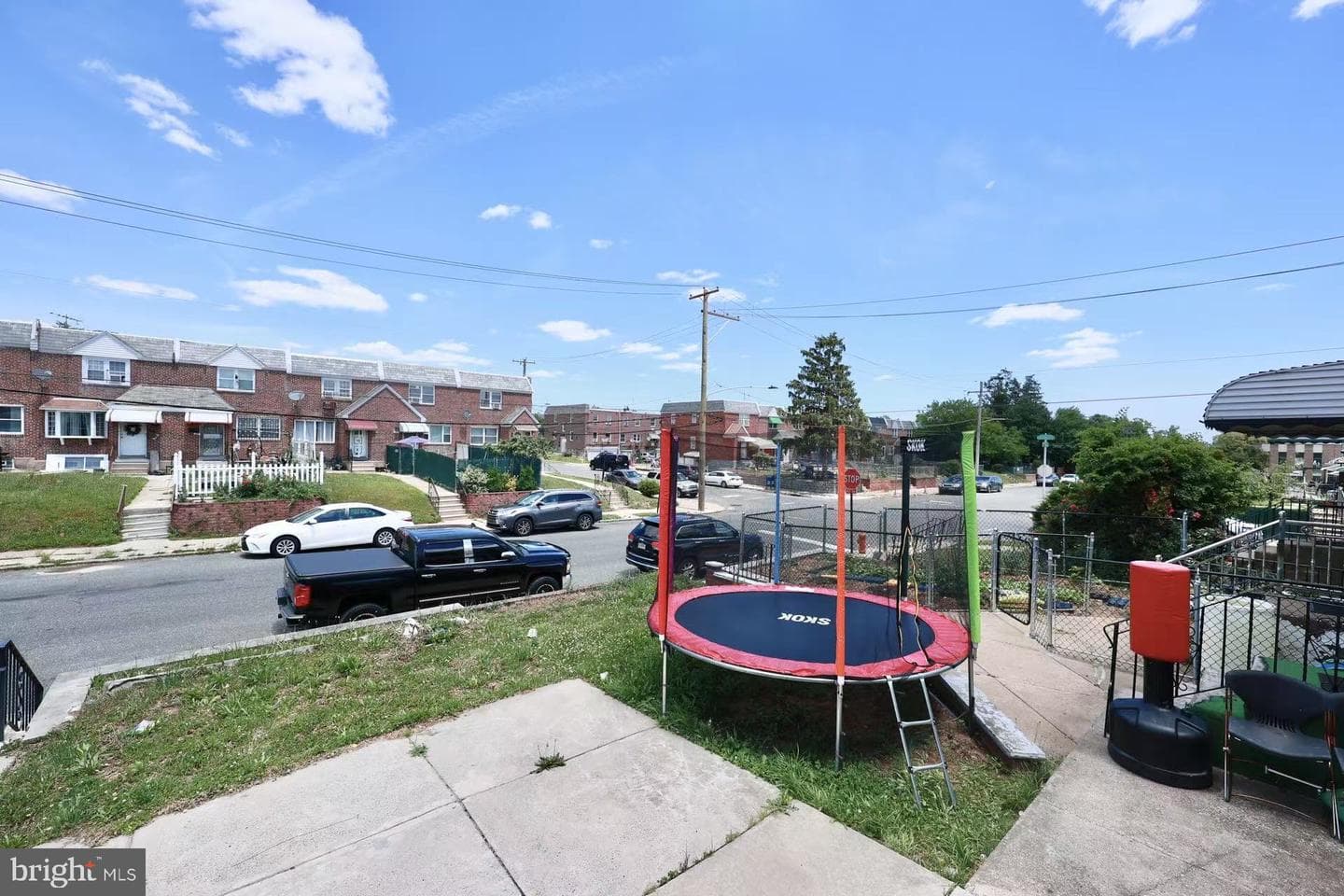 2166 Knorr Street photo 5