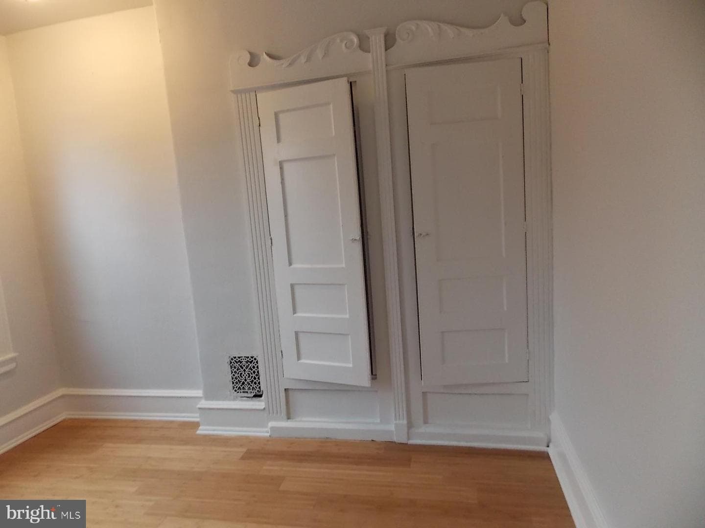 5105 Race Street photo 11