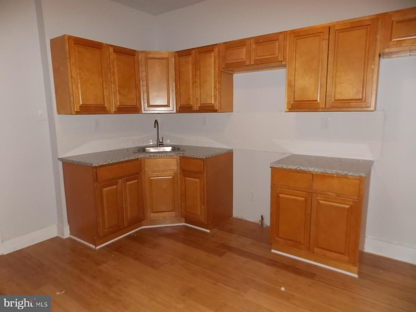 5105 Race Street photo 7