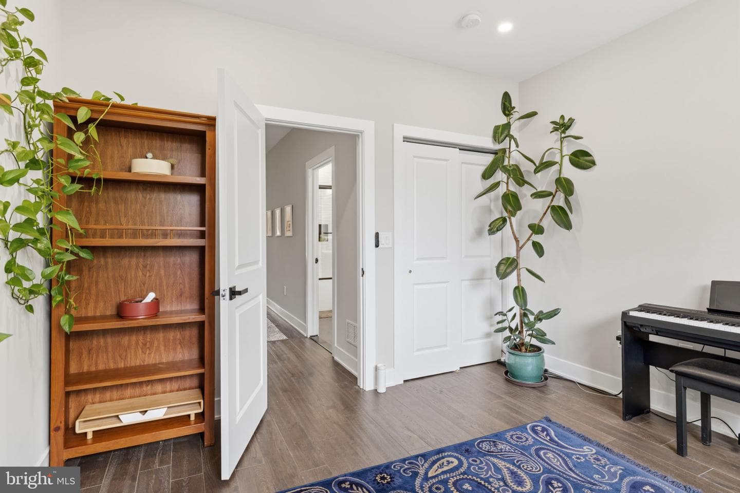 3041 W Harper Street photo 25
