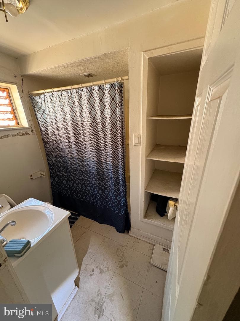 3418 Kip Street photo 8