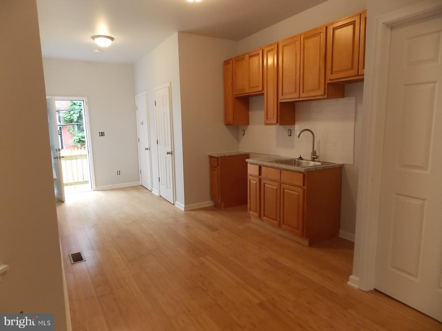 1658 S 54th Street photo 4