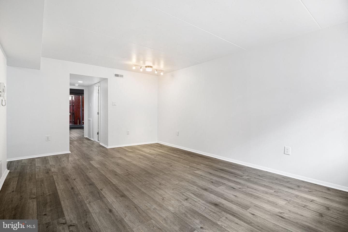 1215 South Street #a photo 7