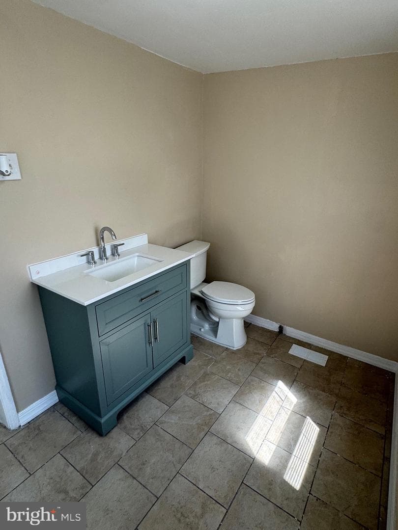 1668 Fillmore Street photo 7