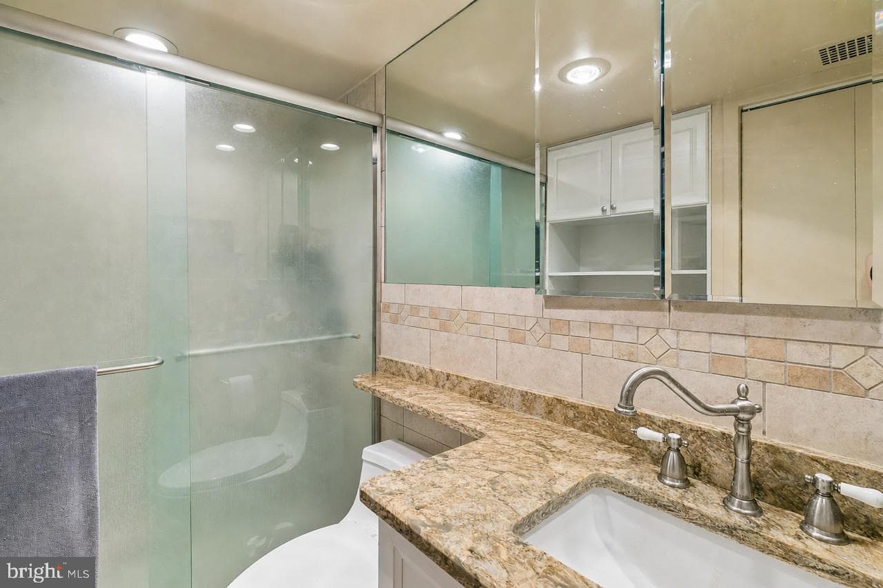 224 W Rittenhouse Square #3010 photo 12
