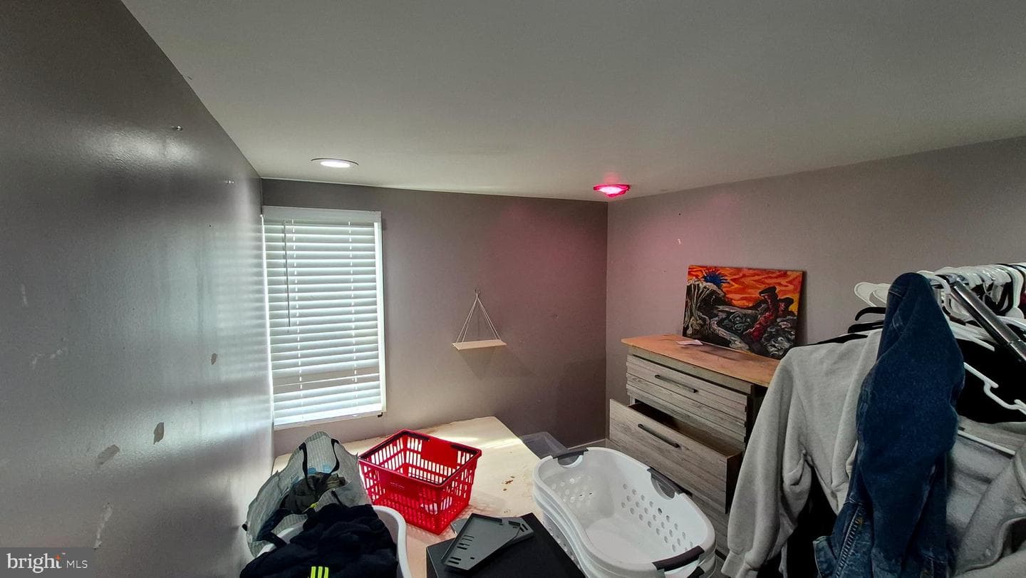 8059 Moro Street photo 10