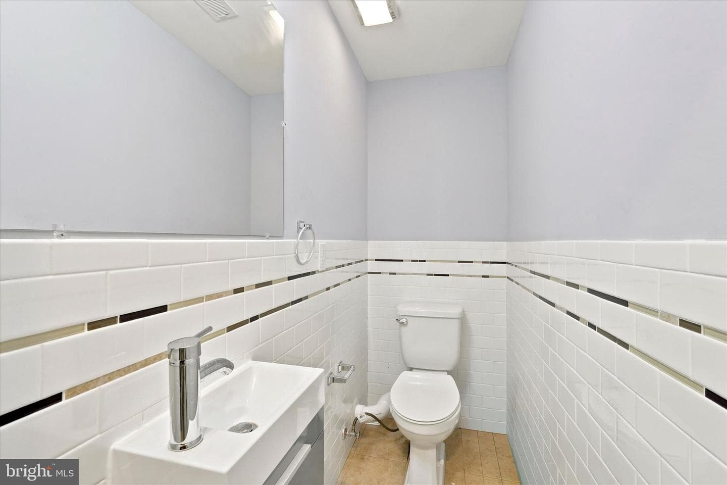 2044 N 5th Street photo 12