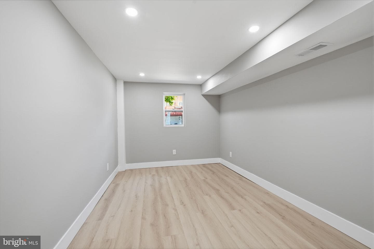 8523 Thouron Avenue photo 31