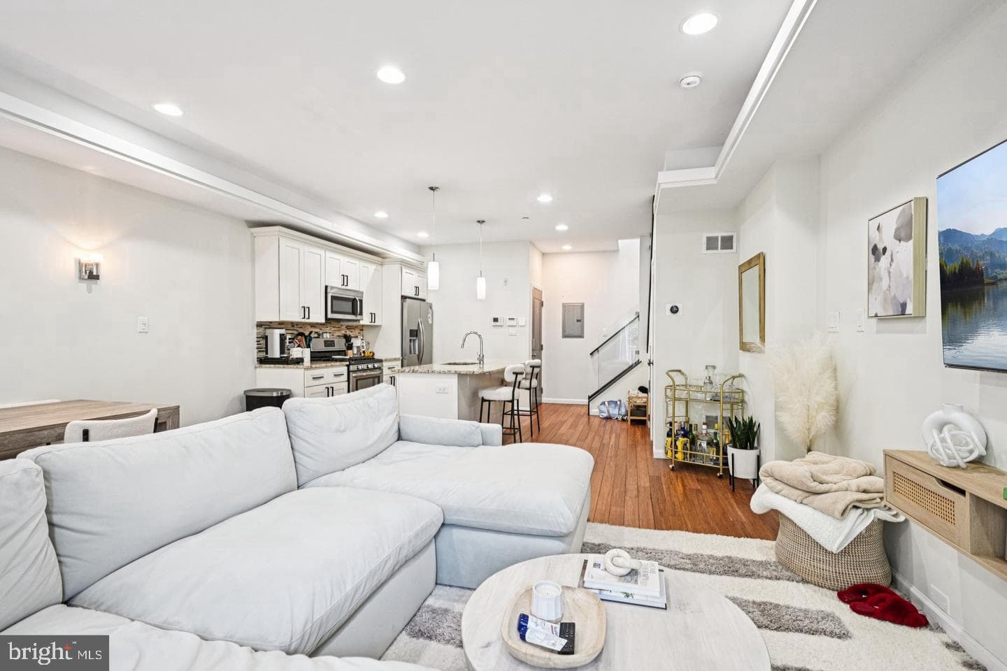 1309 N 6th Street #2r photo 4