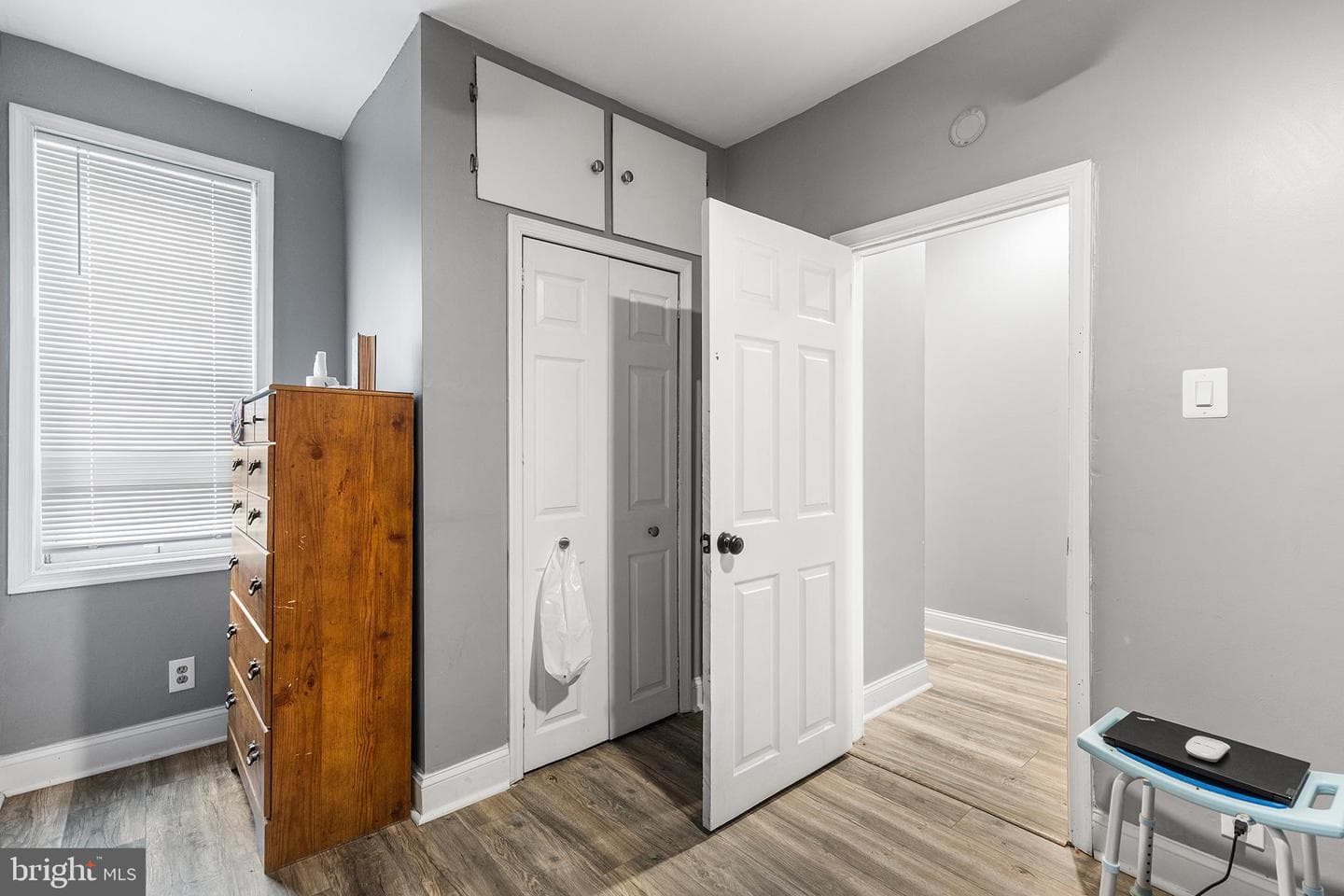 2032 S Beechwood Street photo 9