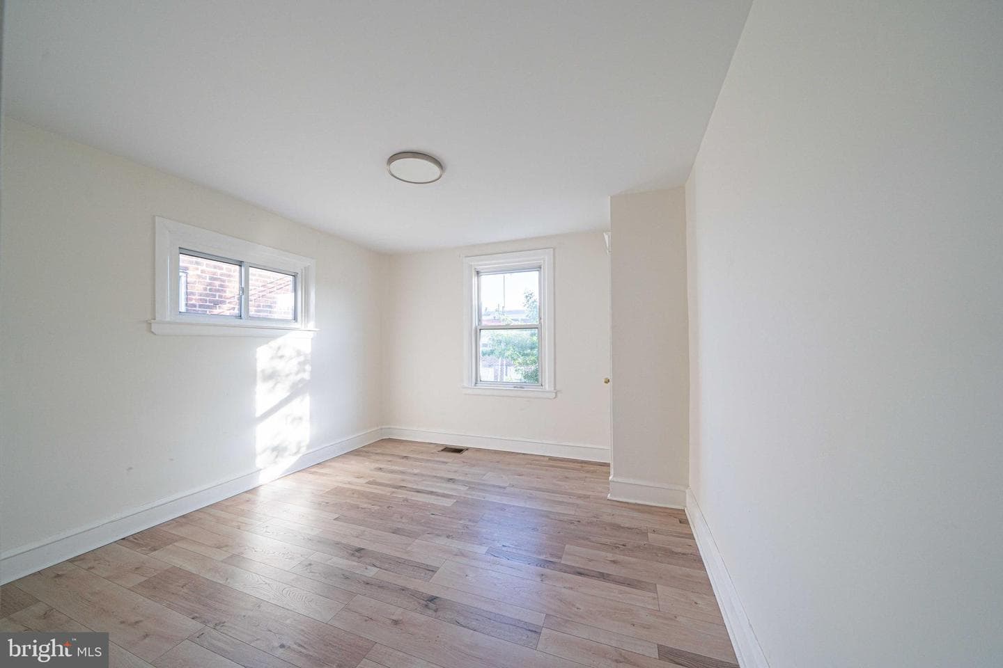 4232 Levick Street photo 22