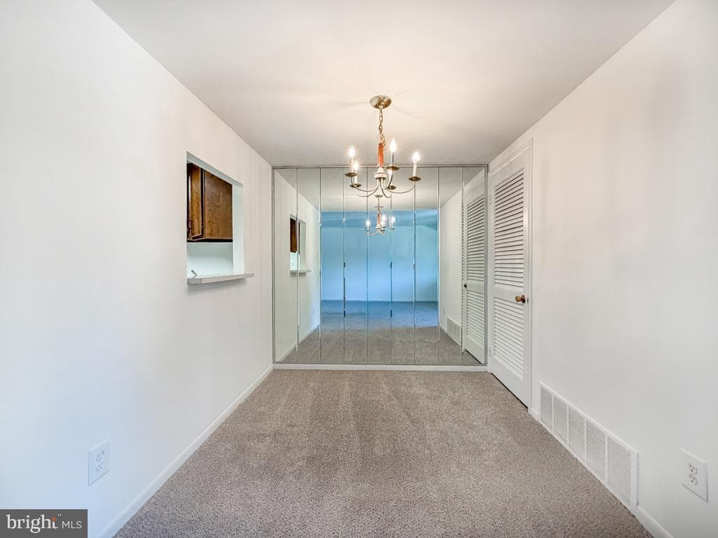 17205 Delaire Landing Road #205 photo 13