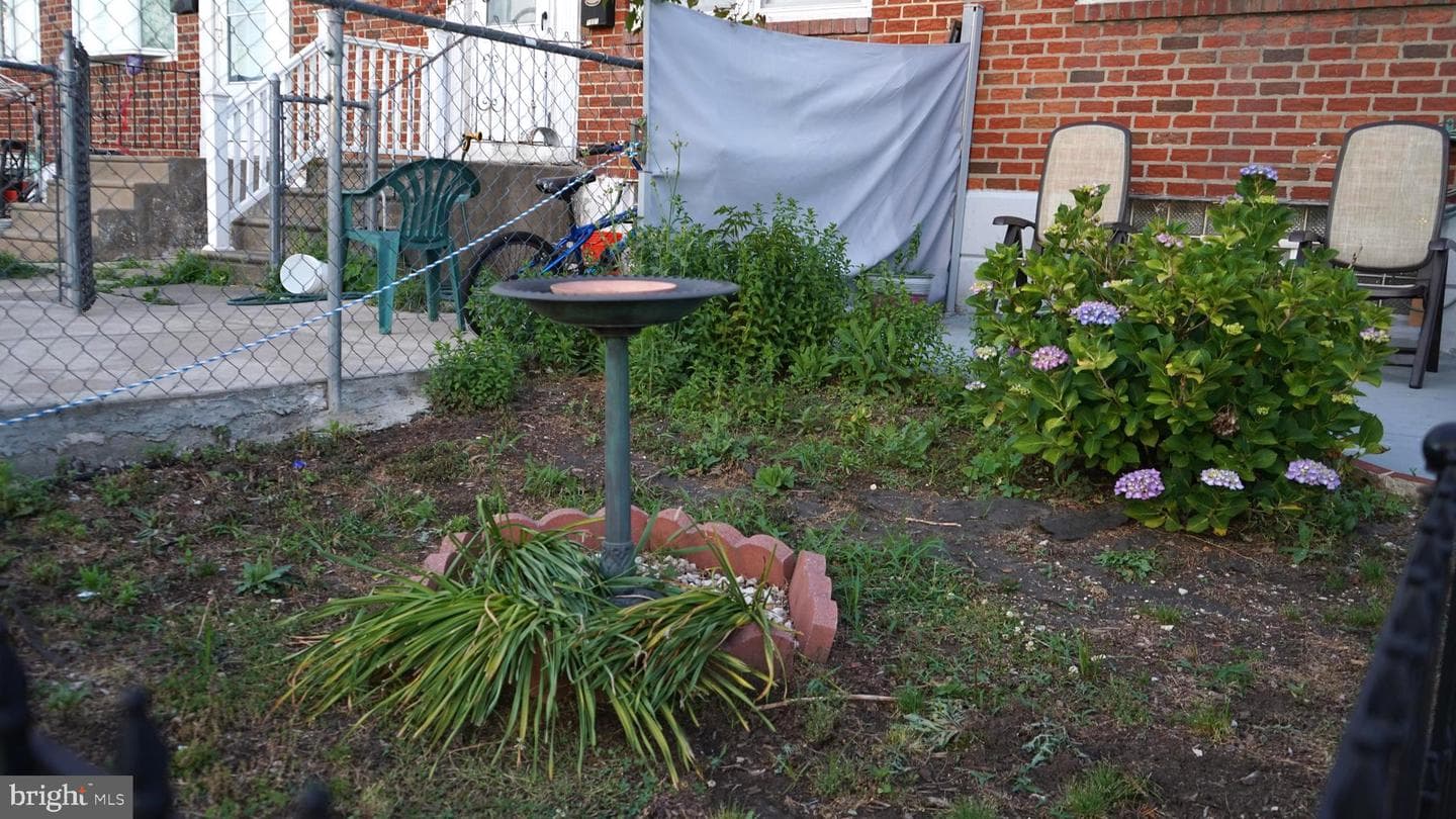 7115 Brous Avenue photo 9
