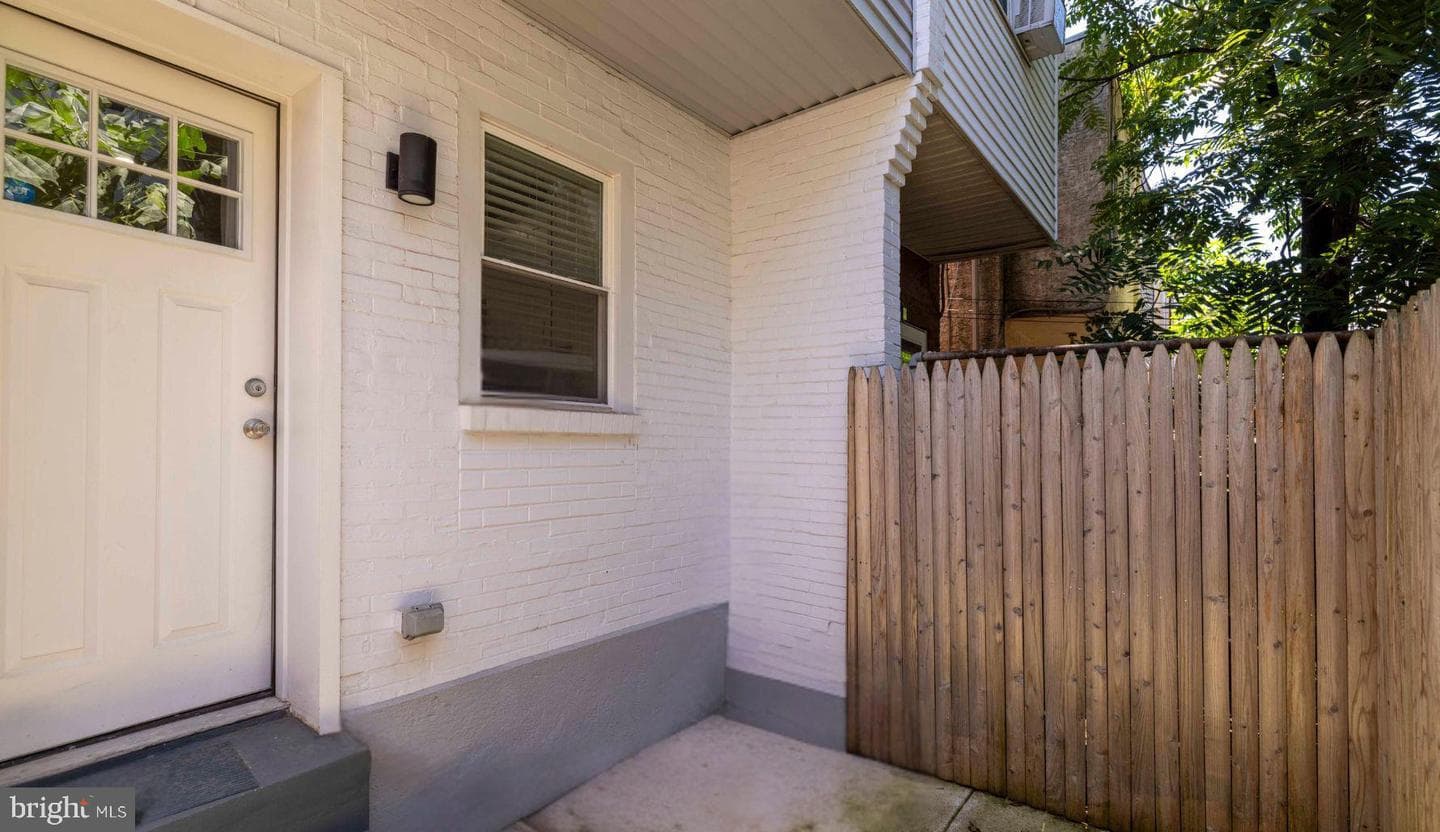 2036 S Garnet Street photo 19
