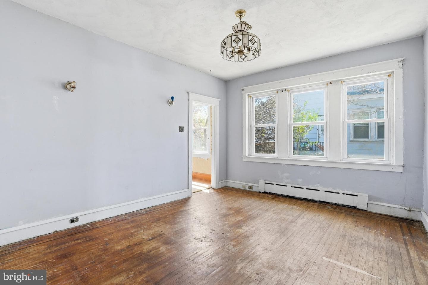7149 Bingham Street photo 10