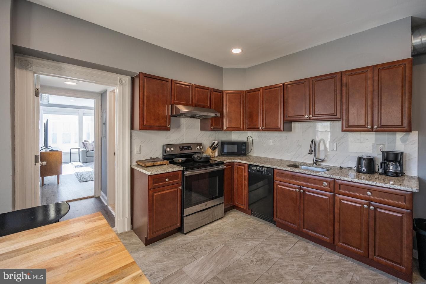 1620 Mount Vernon Street photo 18