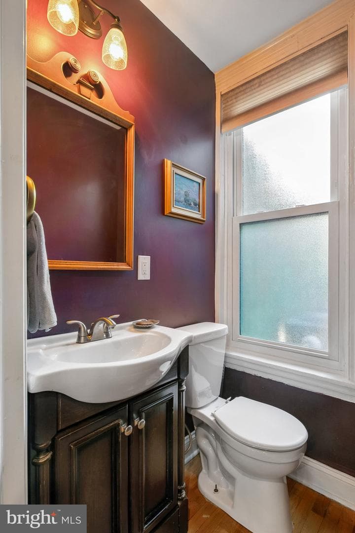 2021 Bainbridge Street photo 10
