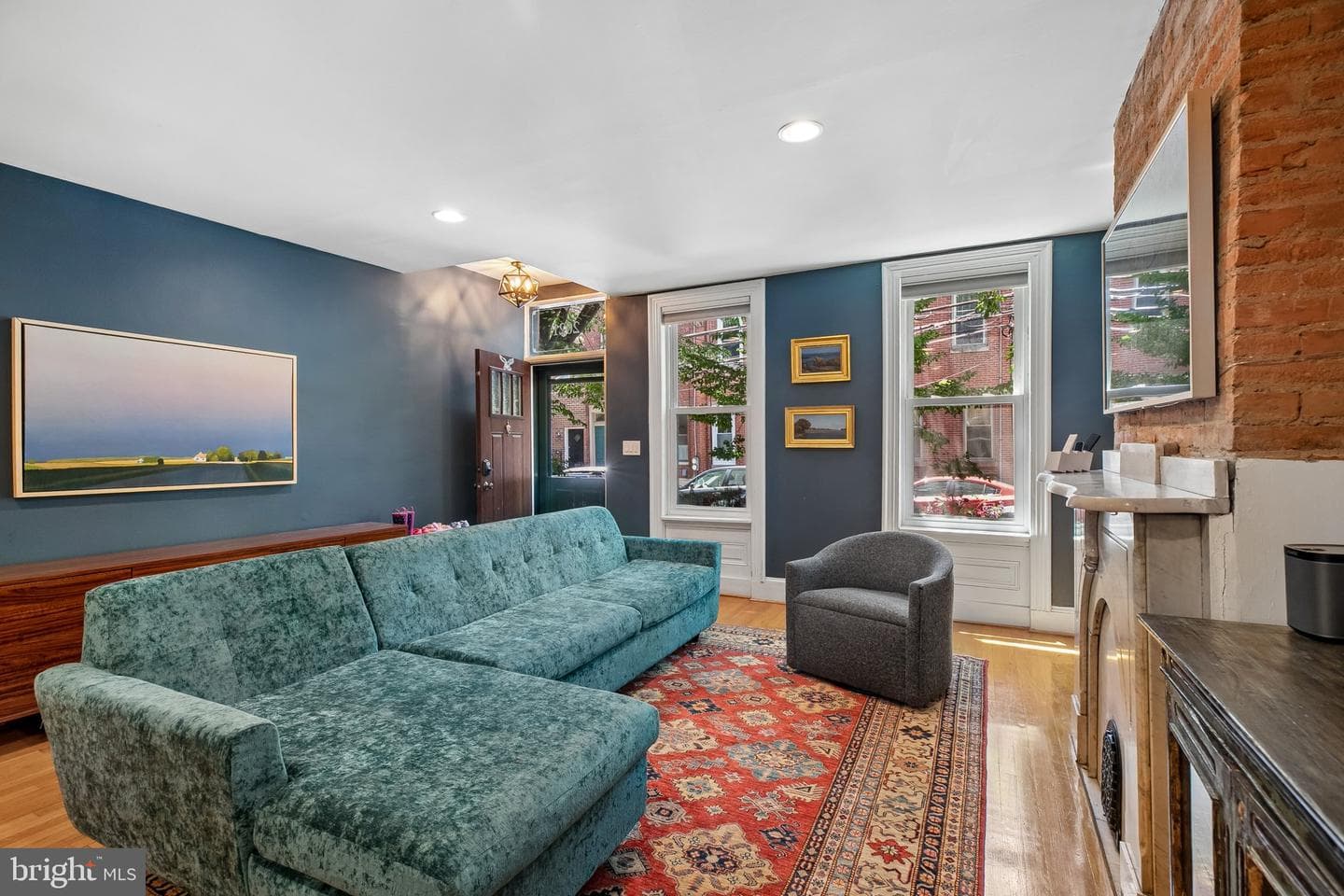 2021 Bainbridge Street photo 4