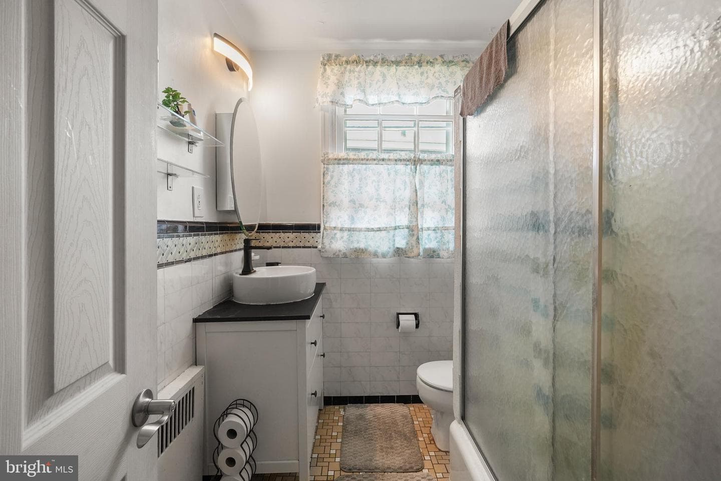 1313 Friendship Street photo 18