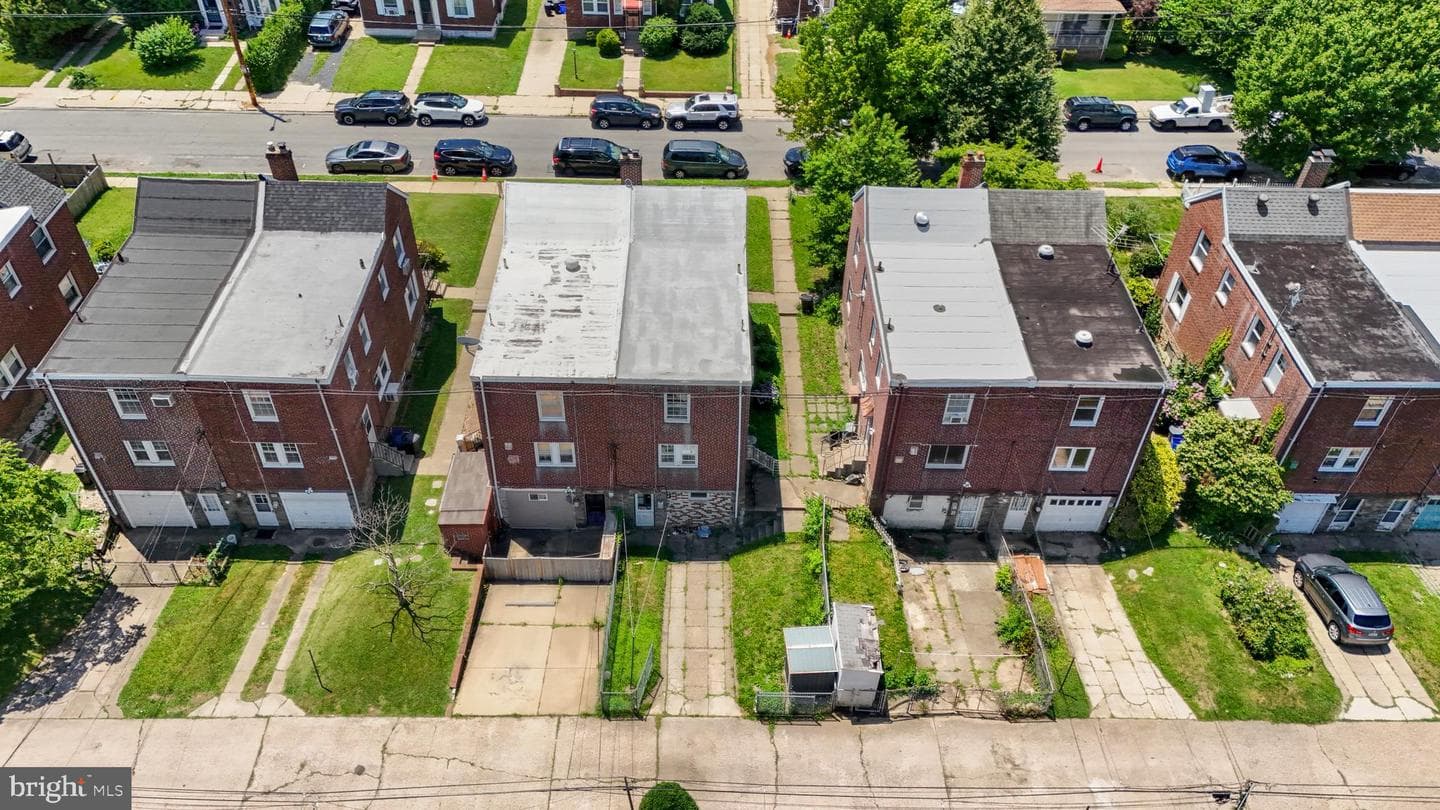 1313 Friendship Street photo 31