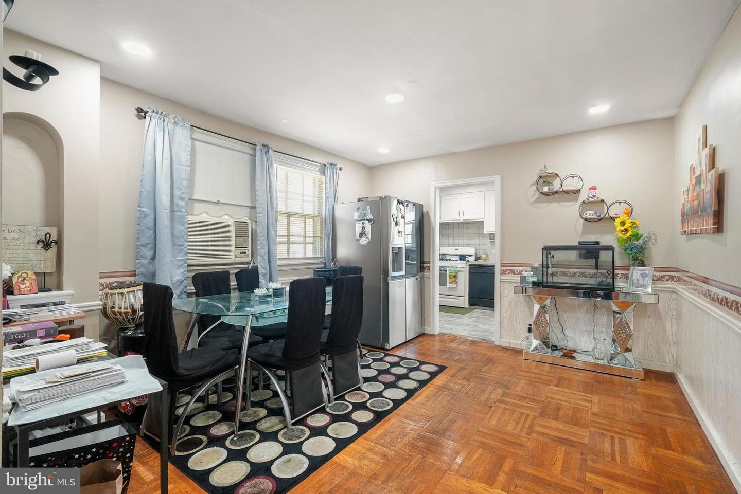 1313 Friendship Street photo 8