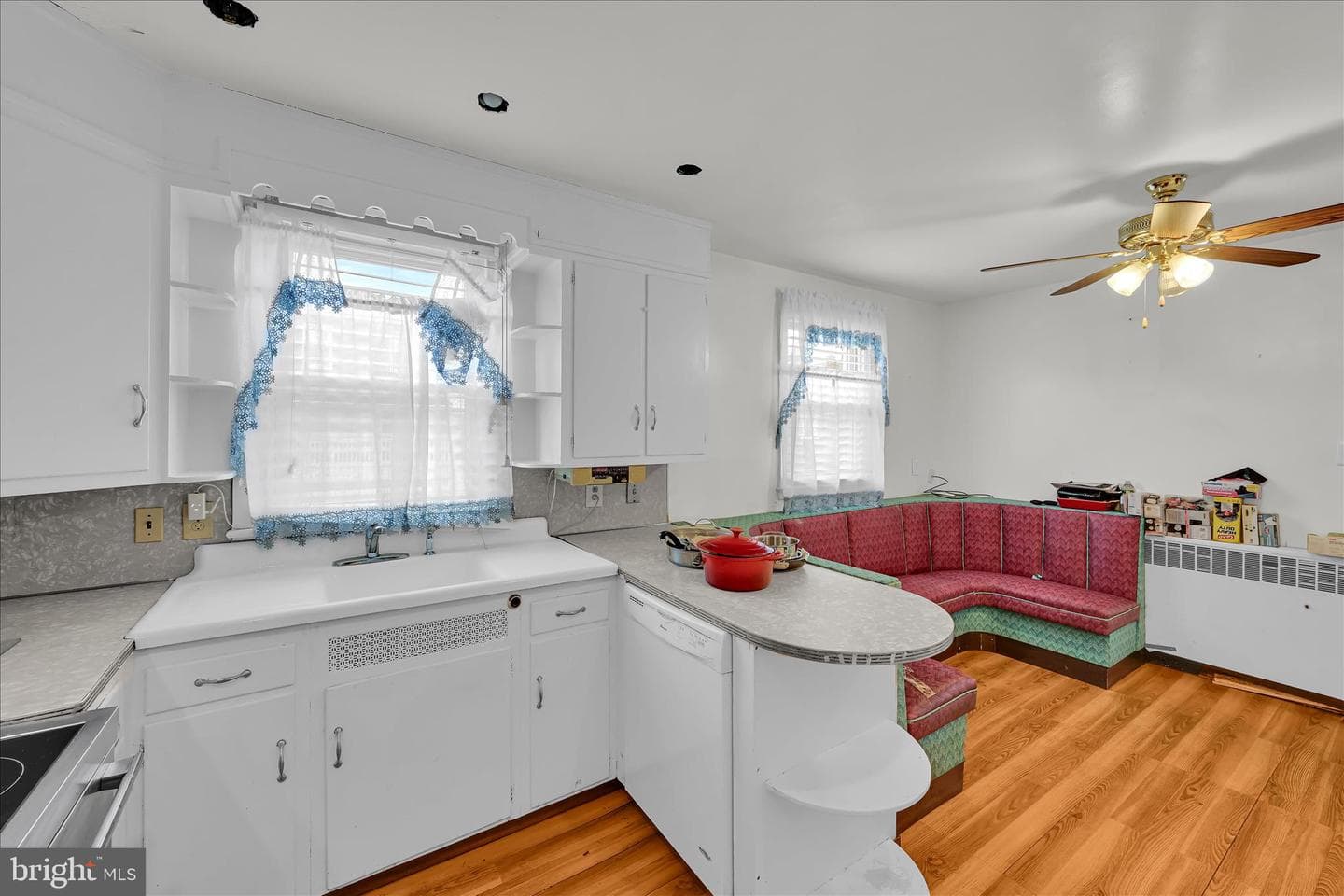 1235 E Barringer Street photo 15