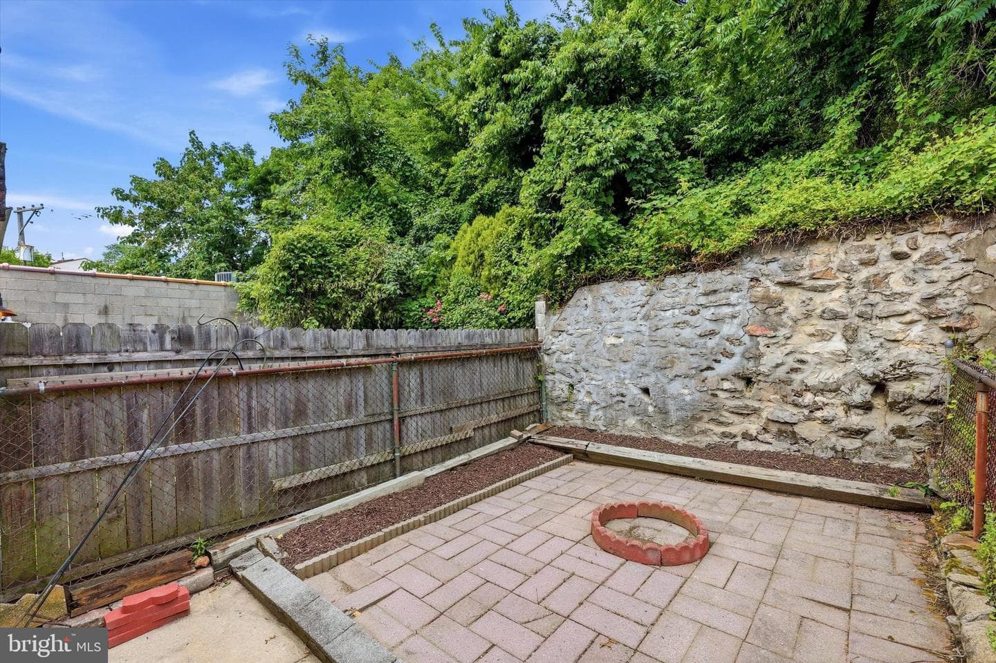 4795 Silverwood Street photo 24