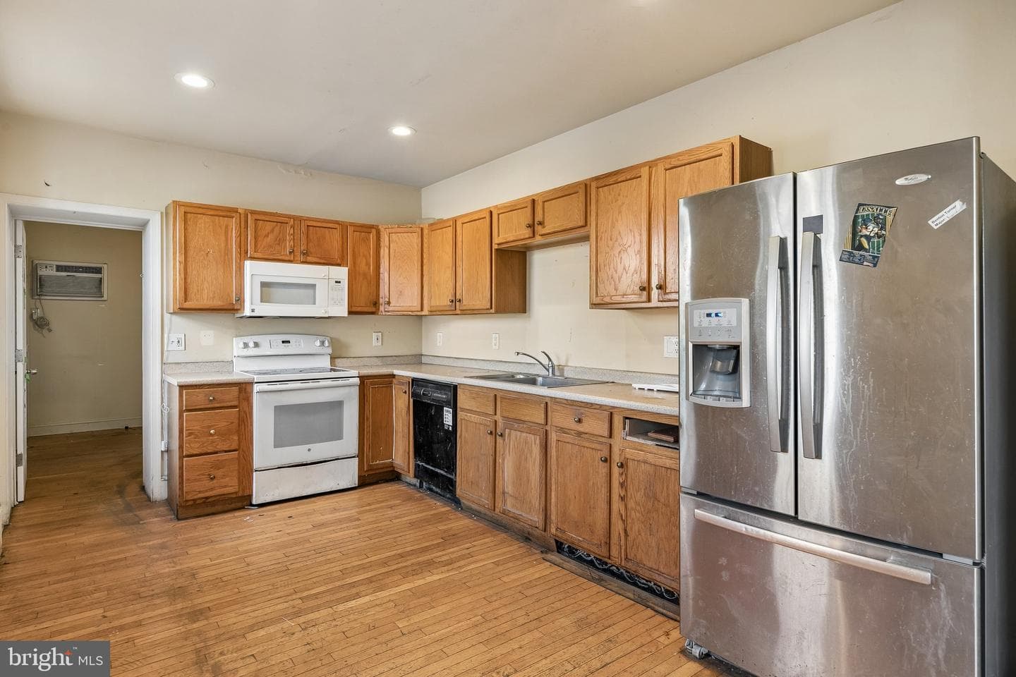 2110 W Chew Avenue photo 11