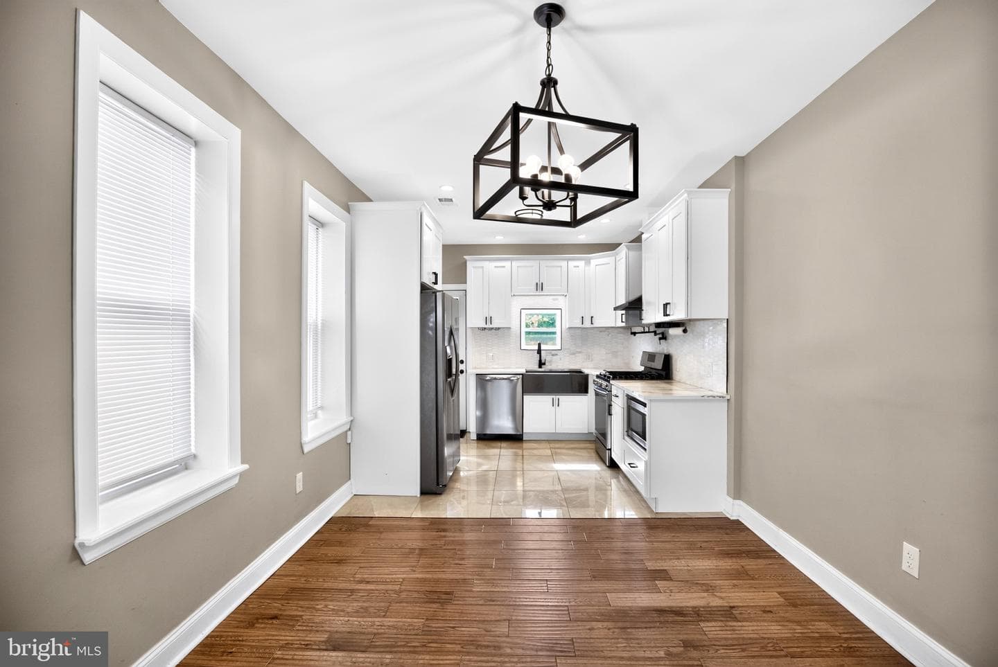 3107 N Taylor Street photo 13