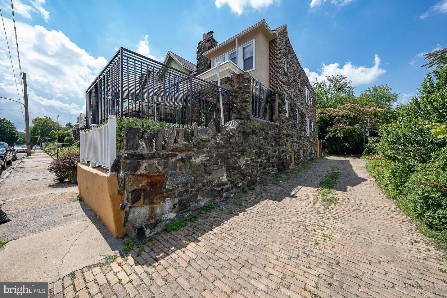 5652 Mcmahon Street photo 39